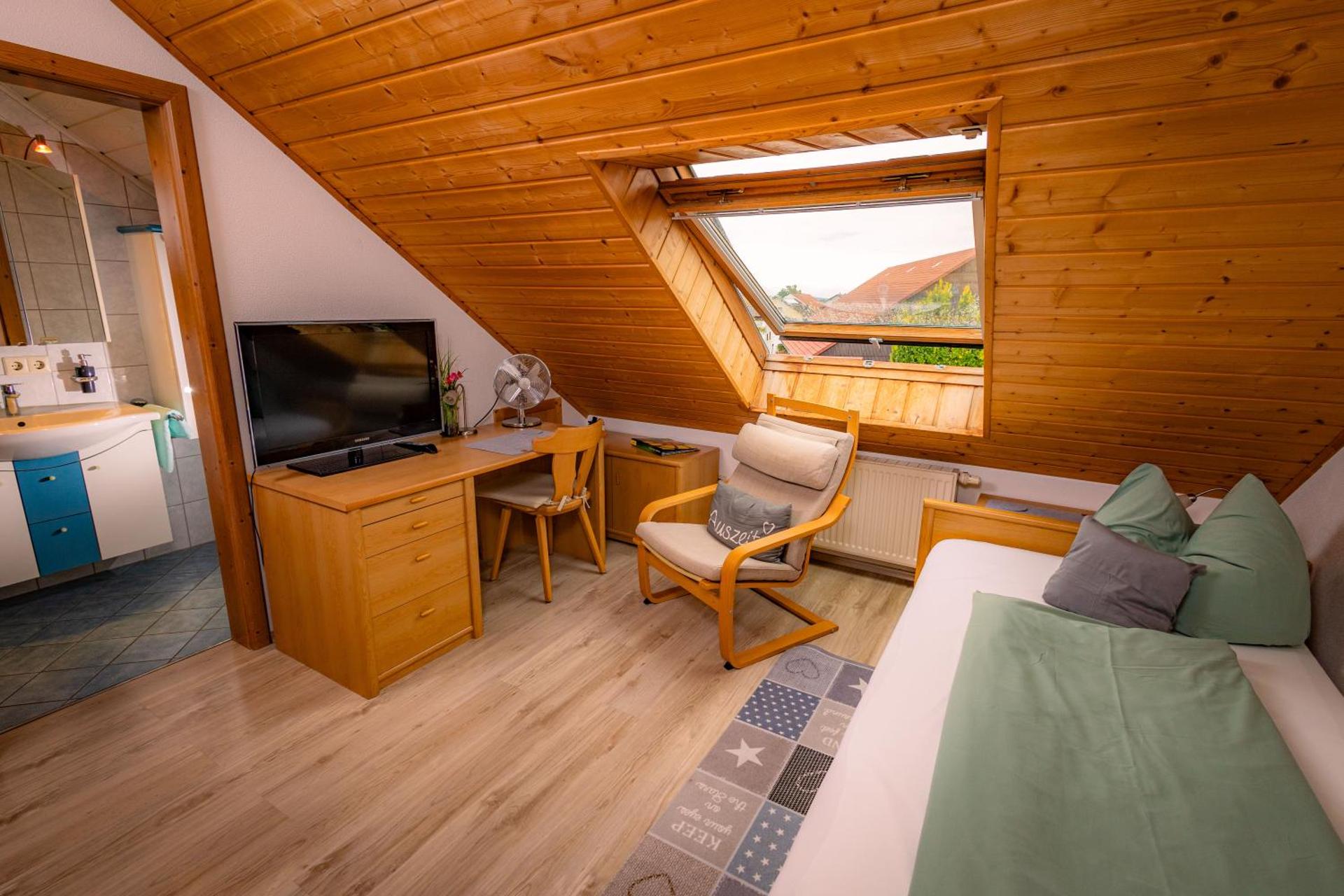 Photo of the whole room