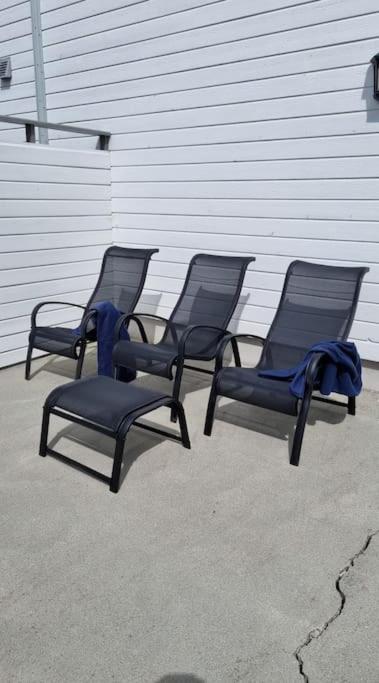 Moderne hus med 5 soverom og 2 bad på Hidra