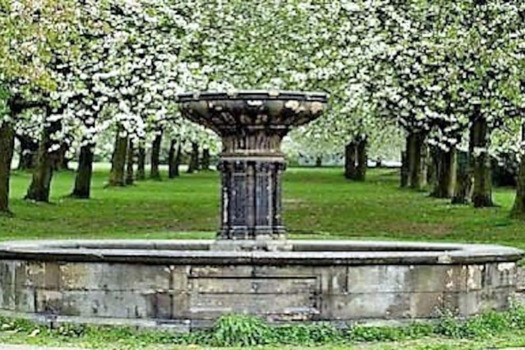 *F2GH* for your most relaxed & Cosy stay + Free Parking + Free Fast WiFi *