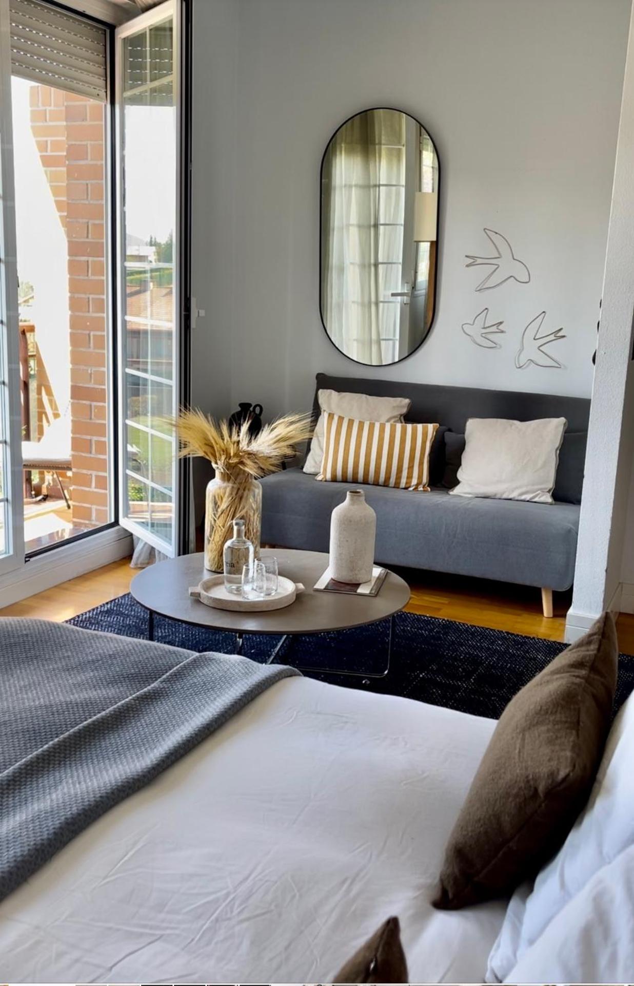 Estilosa casa golf suites