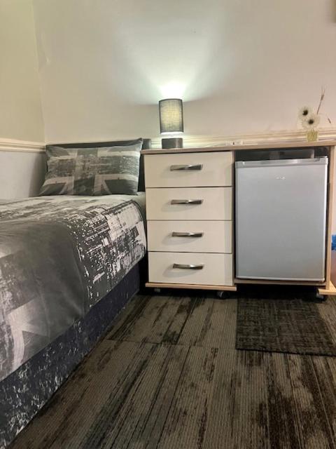 Private stay @ London-Stratford.