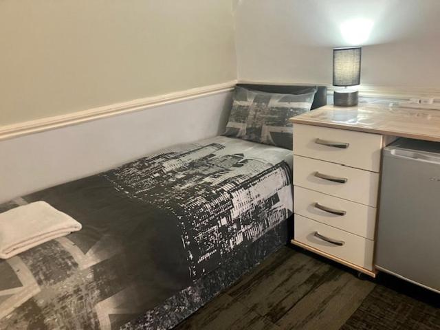 Private stay @ London-Stratford.