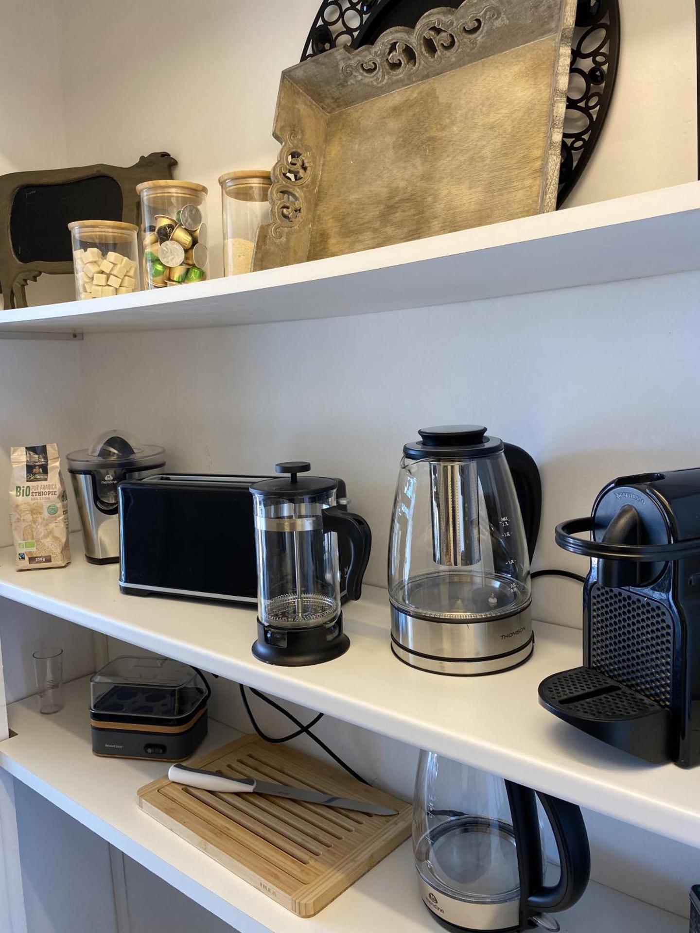 Coffee/tea facilities