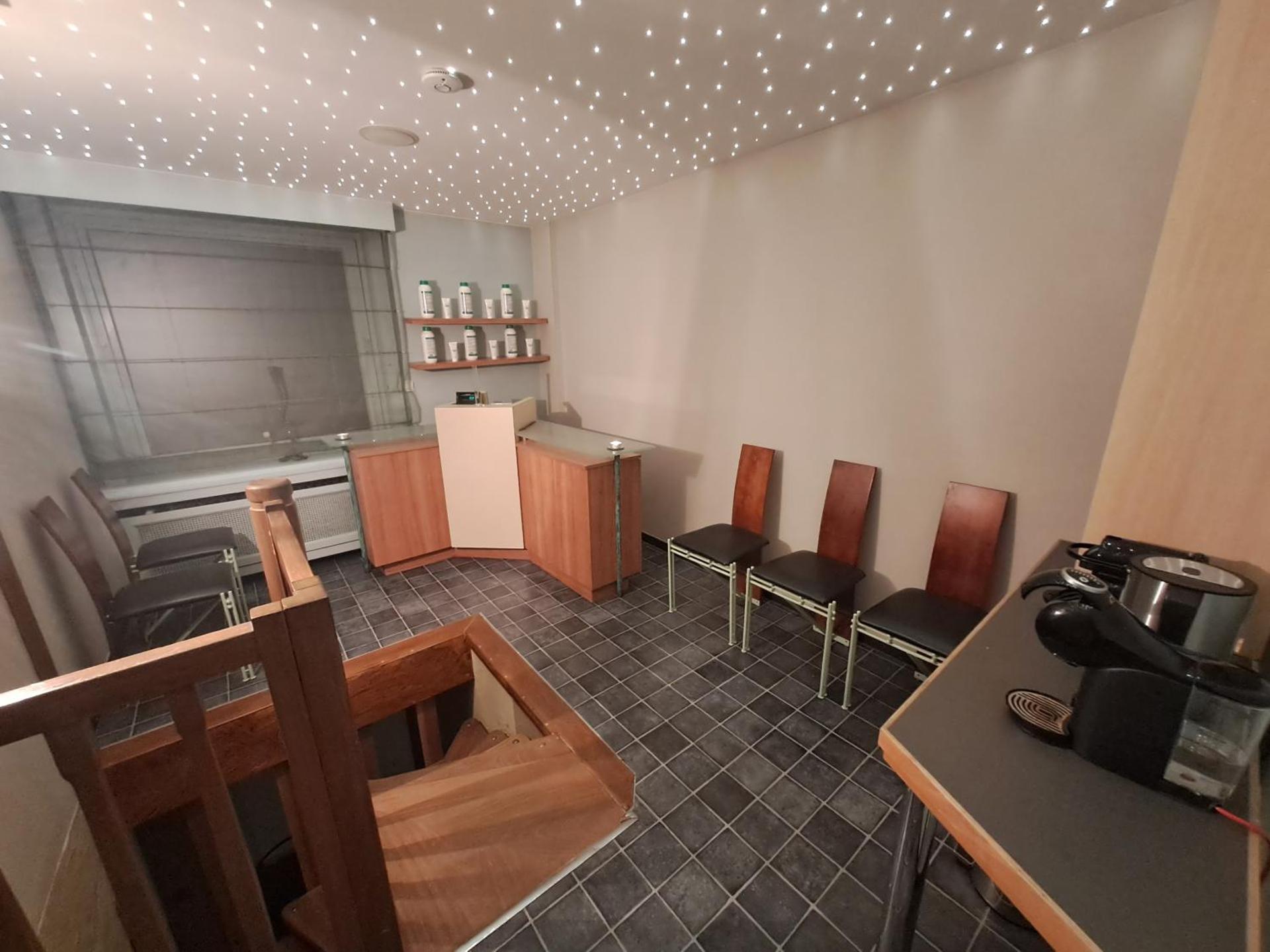 BeautyD JUNIOR-SUITE family room for up to 3 children centrum GULLEGEM KORTRIJK