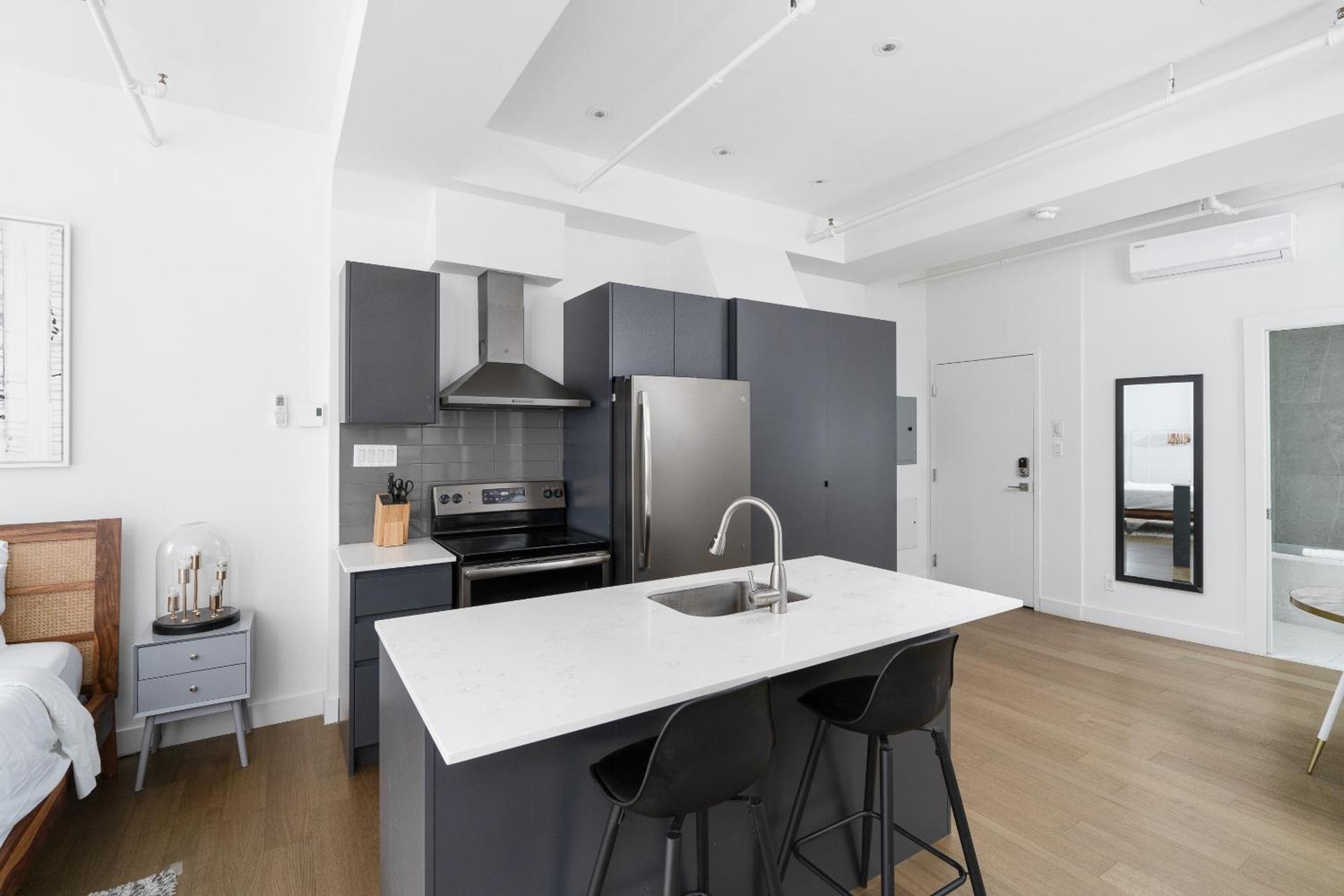 Bakan- Quartier des Congres, Convention District