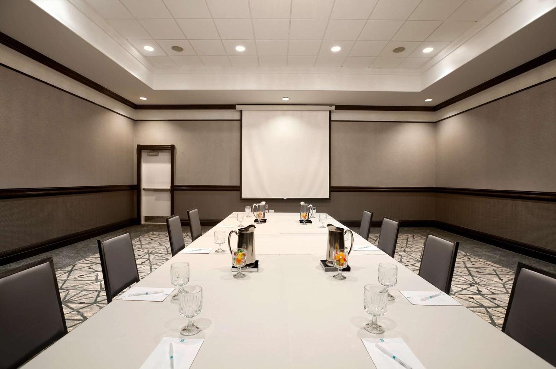 Meeting/conference room