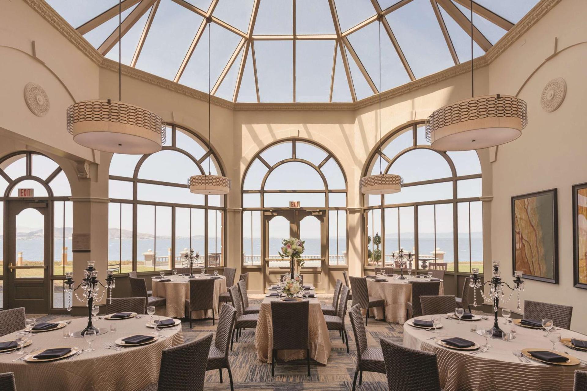 Meeting/conference room