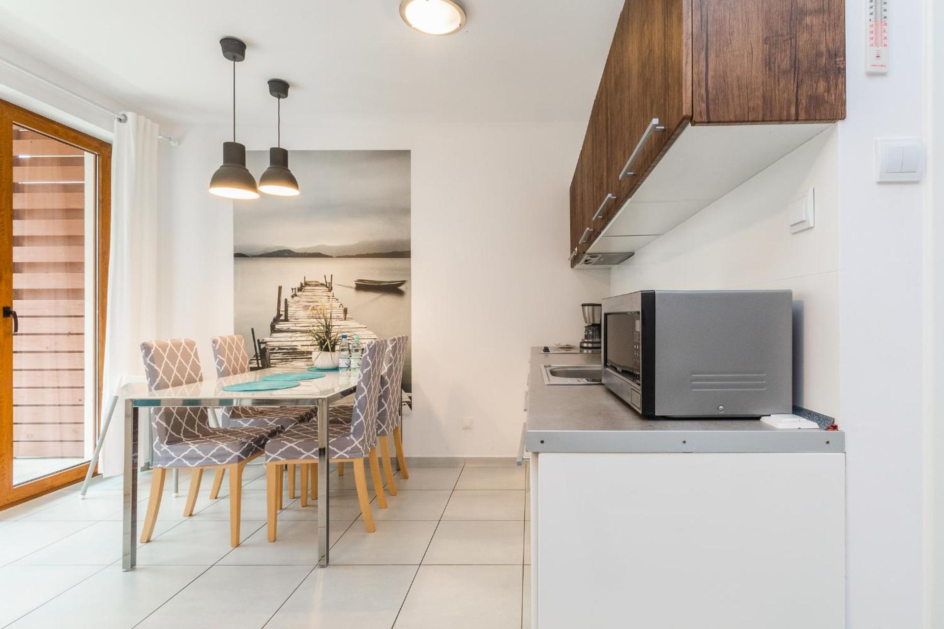 APARTAMENTY MIERZEJA - BALTIC PARK STEGNA, 33m2-57m2, 500 m od plaży, Bezpłatny Meleks