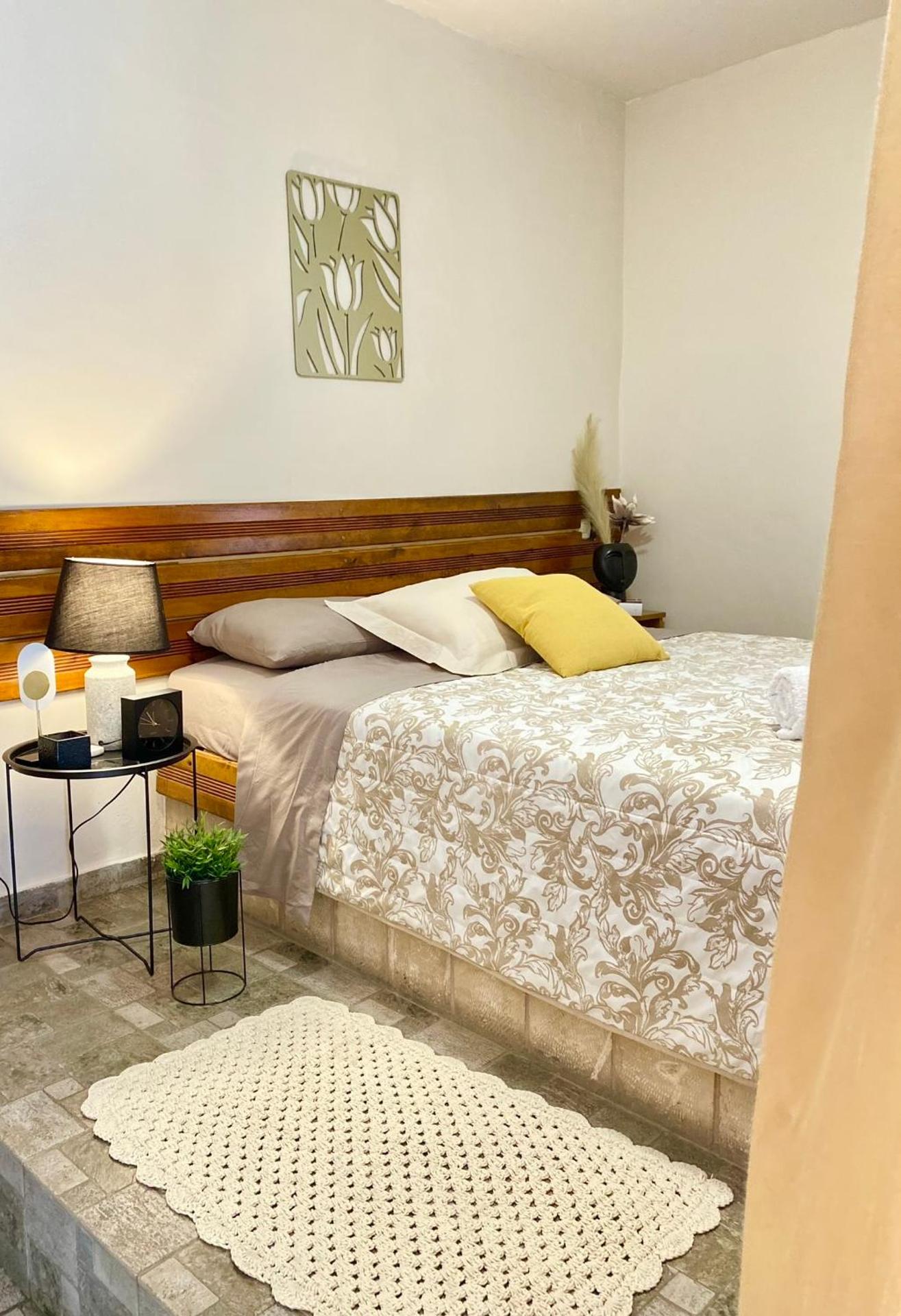 Kontos Village House