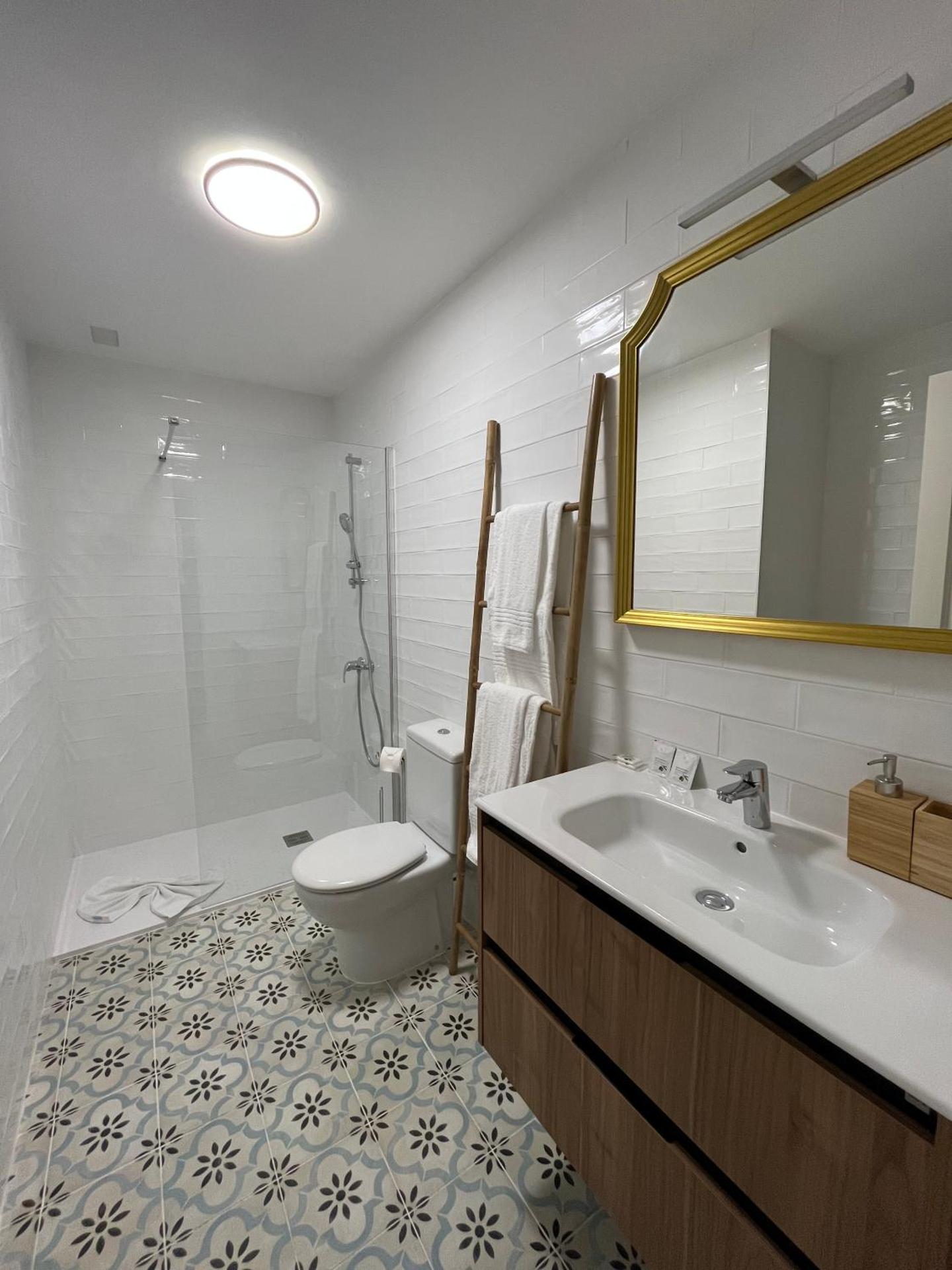 COSTA AZUL APARTMENTS - 1C