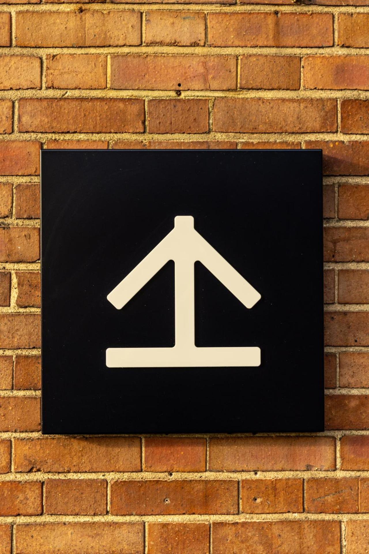 Logo/Certificate/Sign