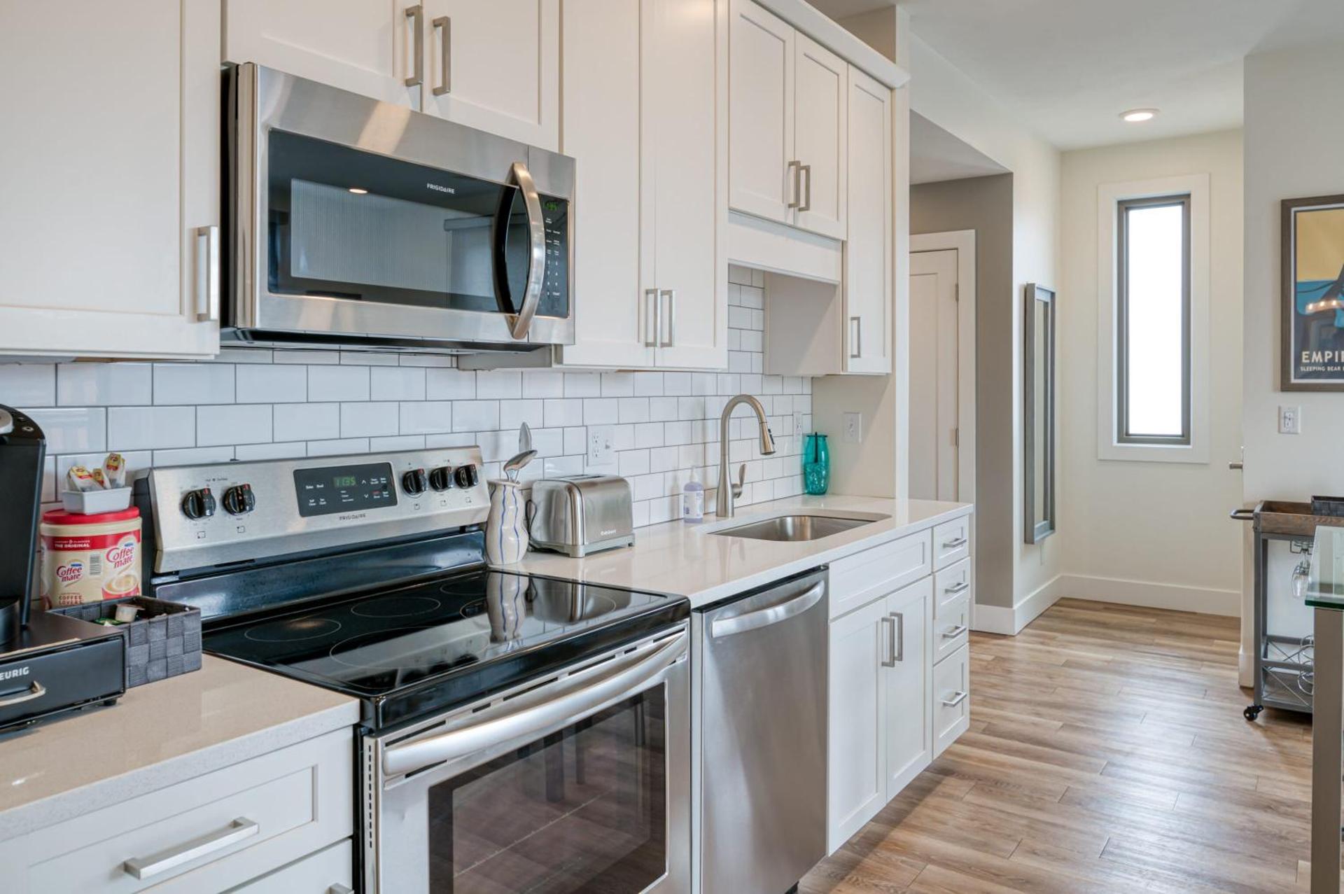 Capri 313 the Heart of Downtown Traverse City