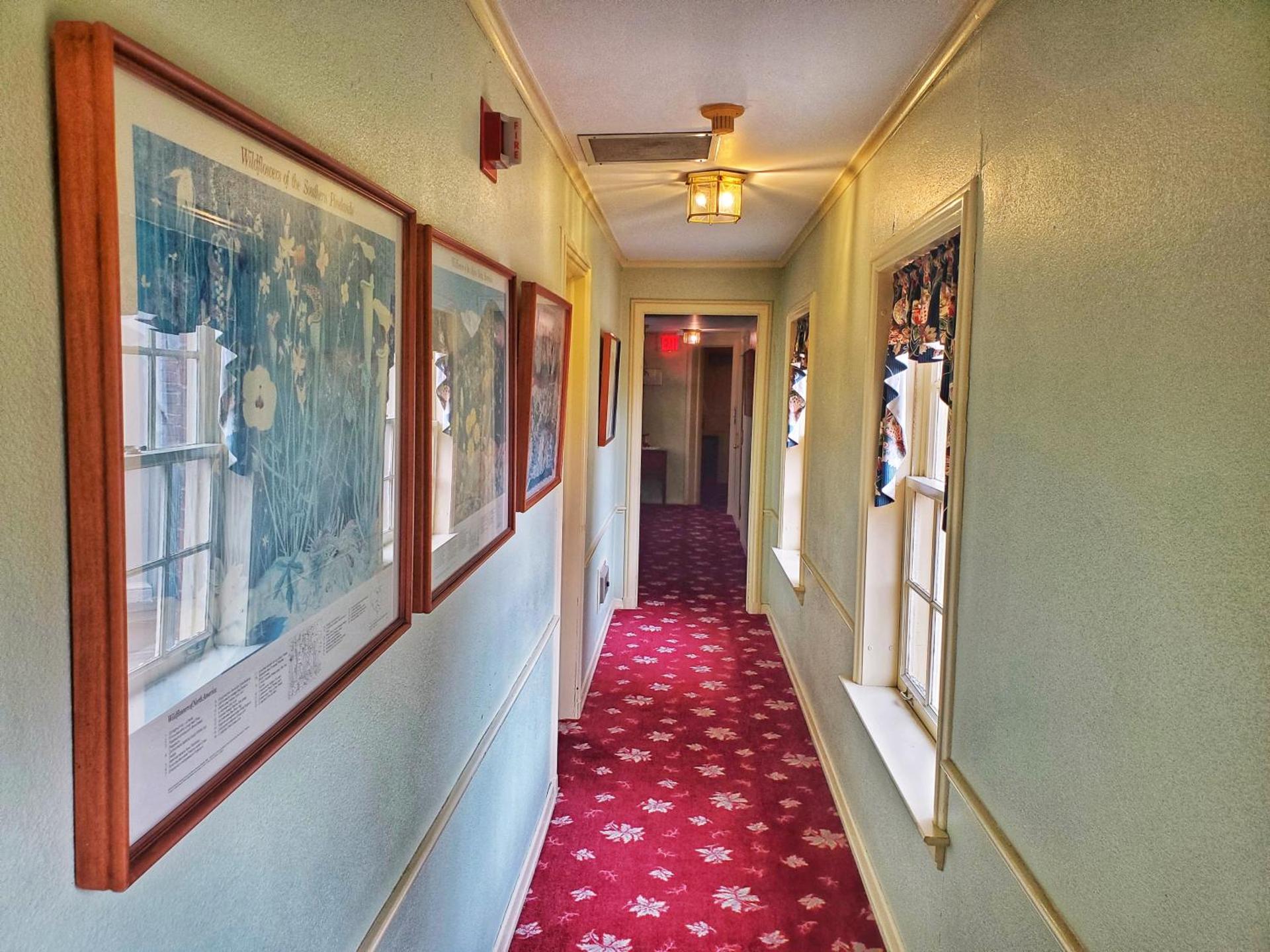 Montague Inn Bed & Breakfast