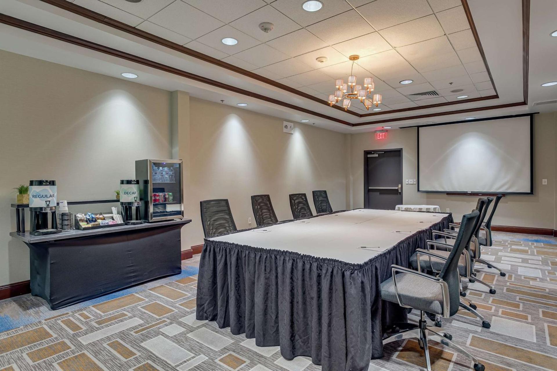 Meeting/conference room