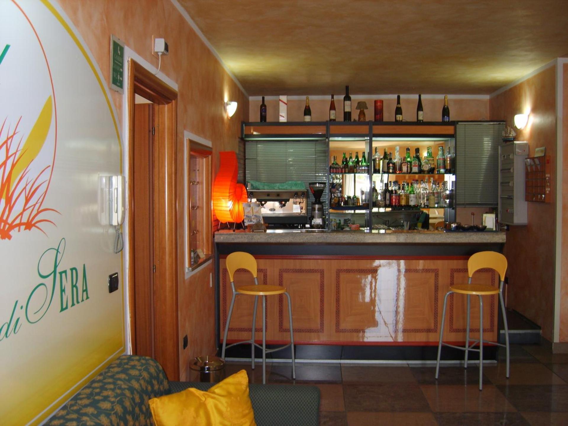Lounge or bar