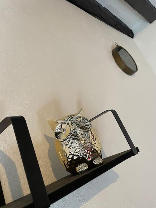 Le Brumby - Internet Netflix draps serviettes café