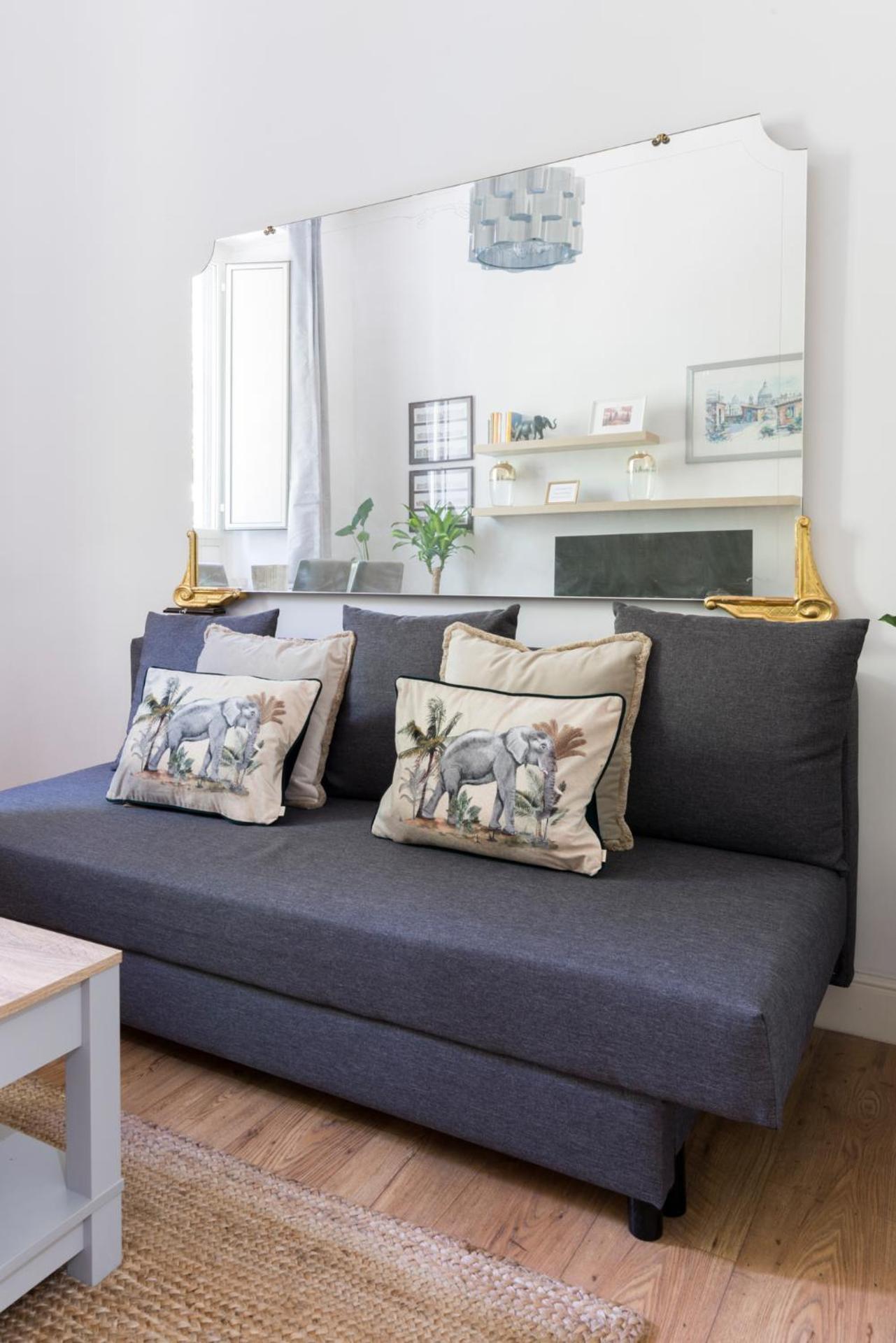 Passeggiata Di Ripetta Tevere View Spacious apartment 2 BR FOR 7 Pax