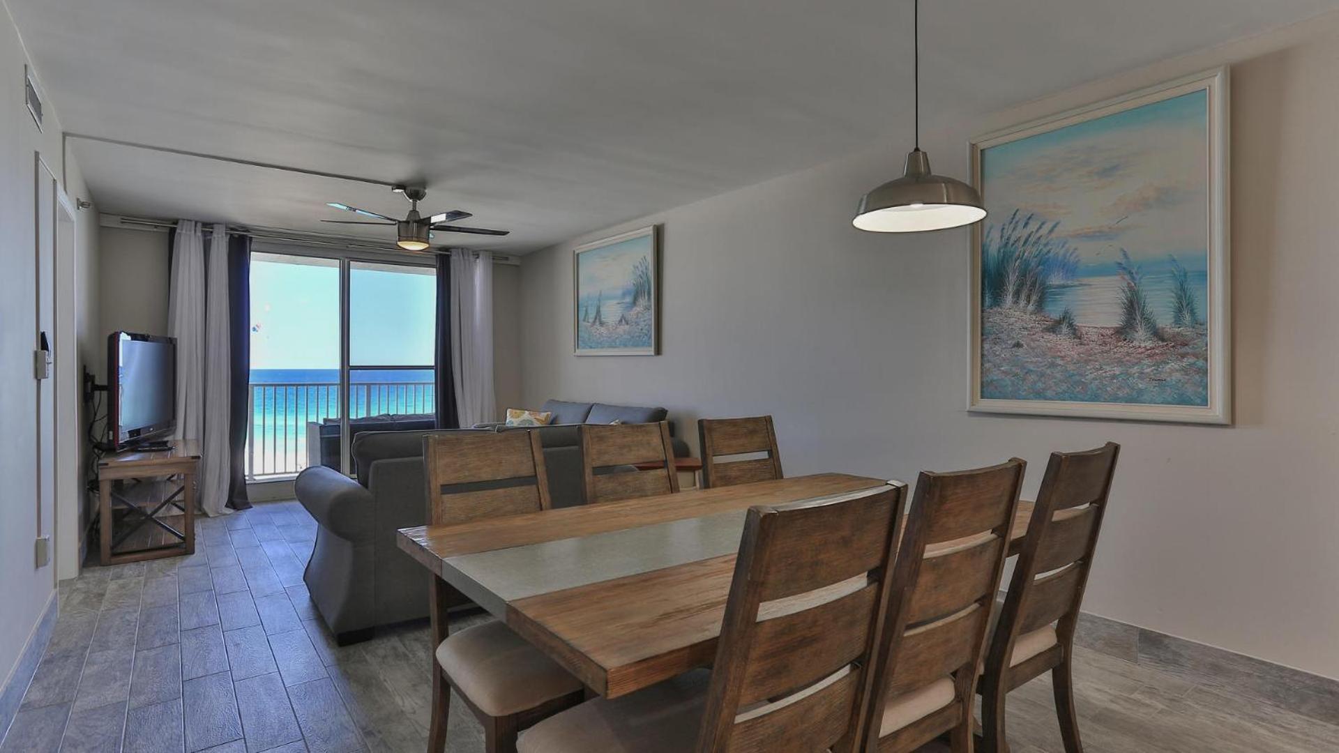 Destin on the Gulf 604 - Updated Gulf Front sixth floor condo