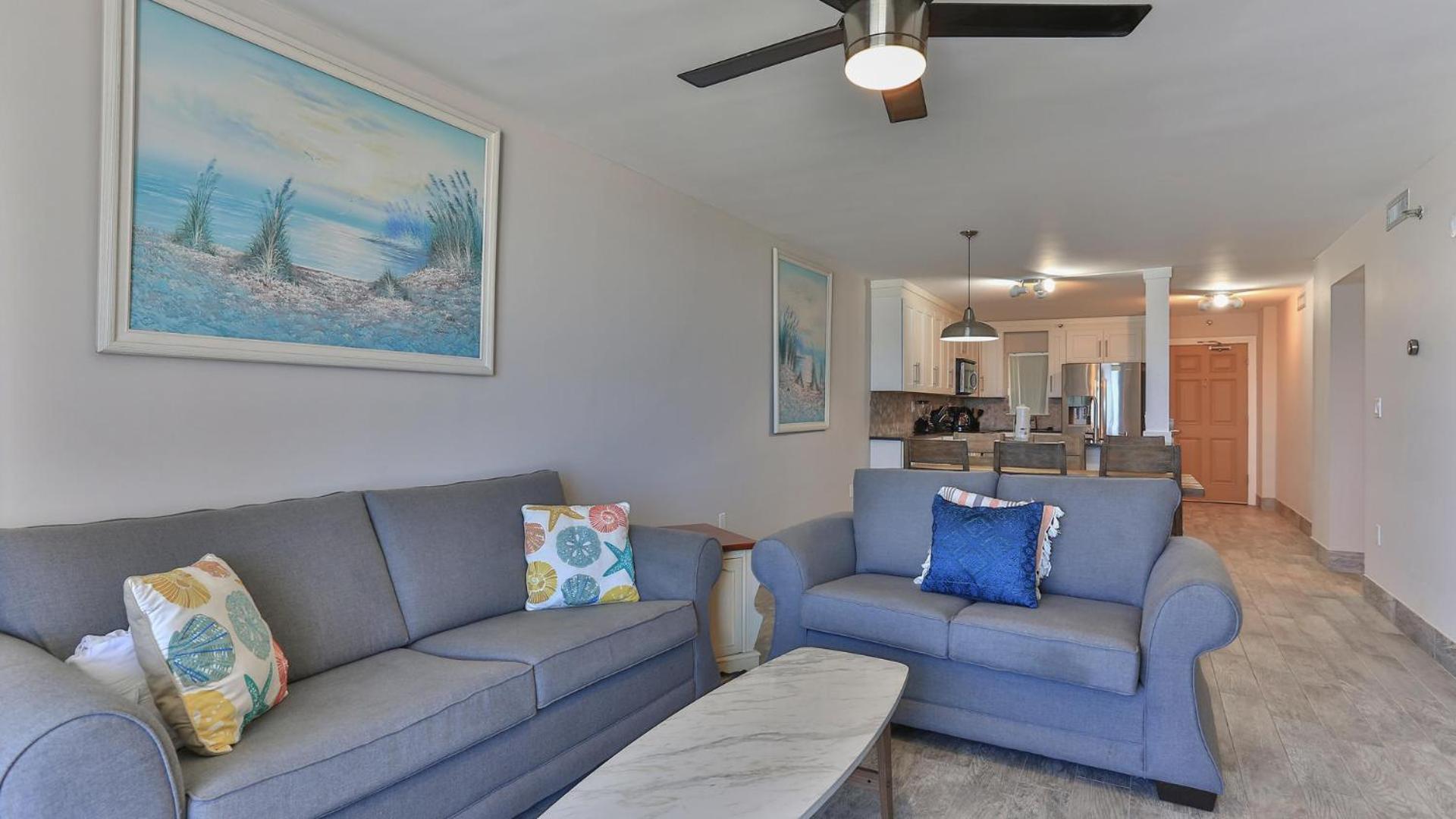 Destin on the Gulf 604 - Updated Gulf Front sixth floor condo