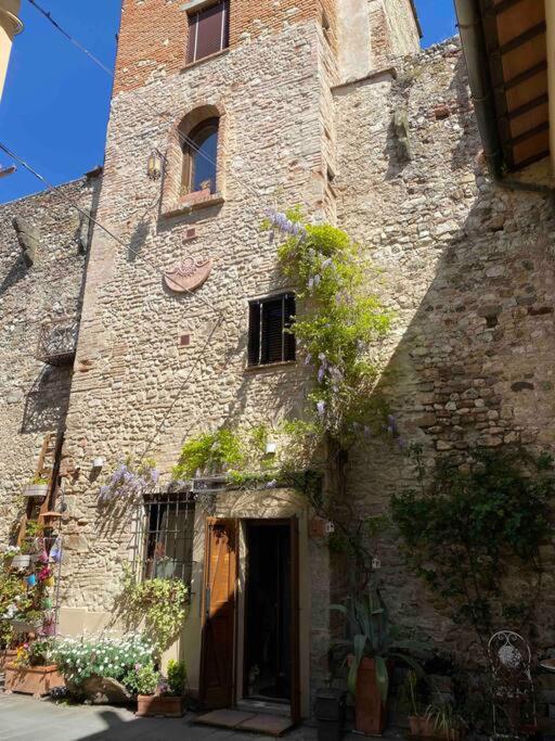 casatorre medioevale