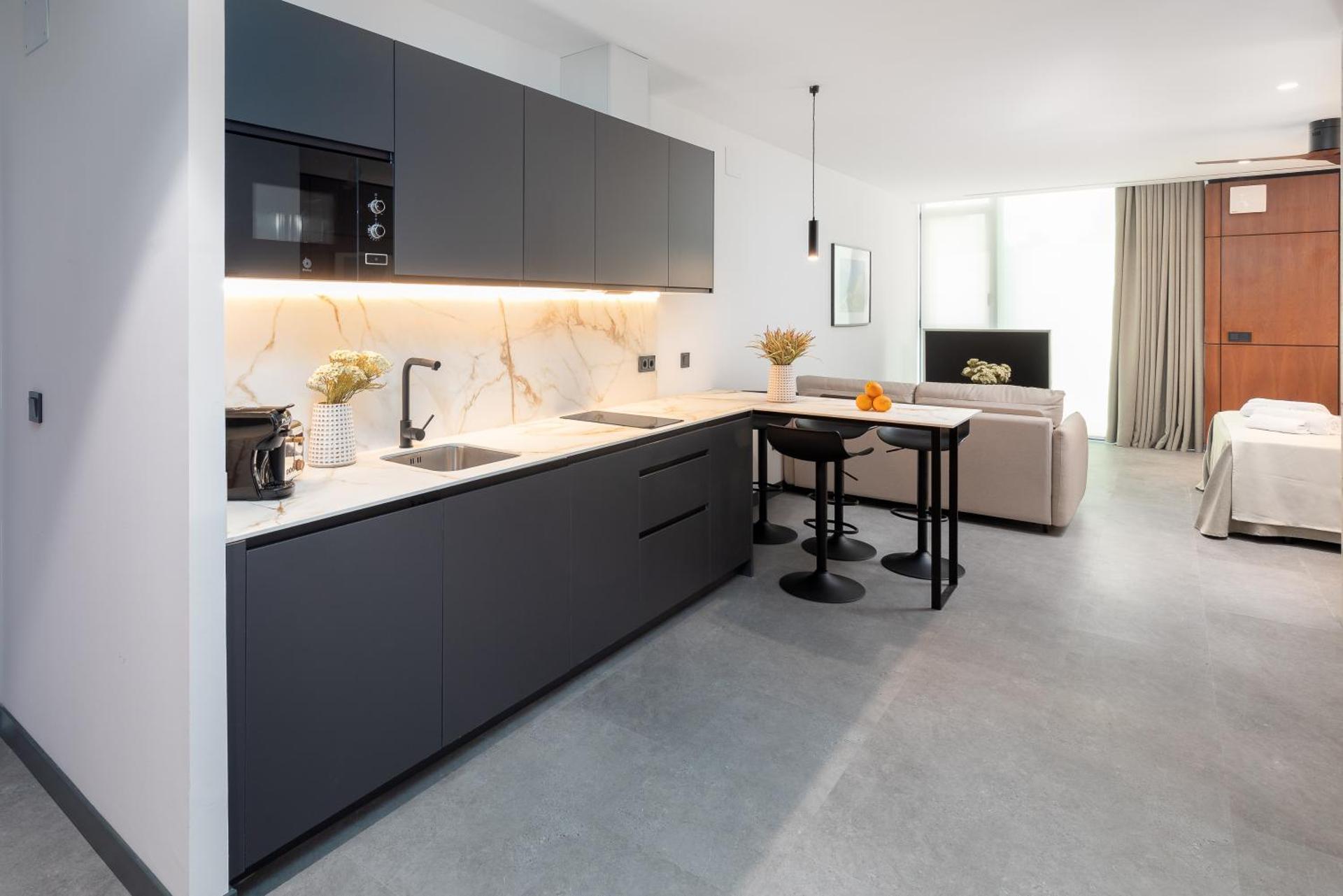 Kitchen or kitchenette