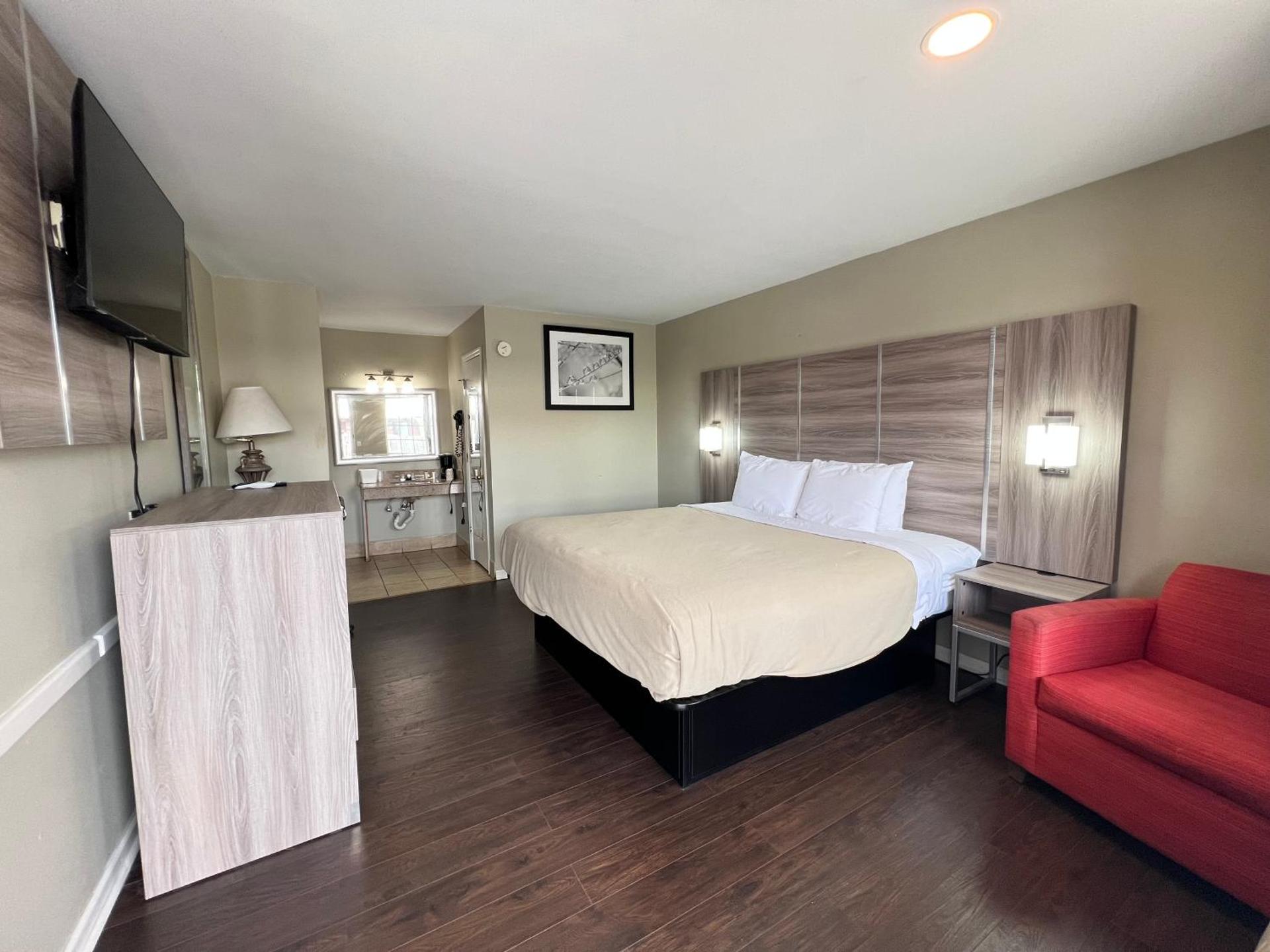 Travelodge by Wyndham Santee