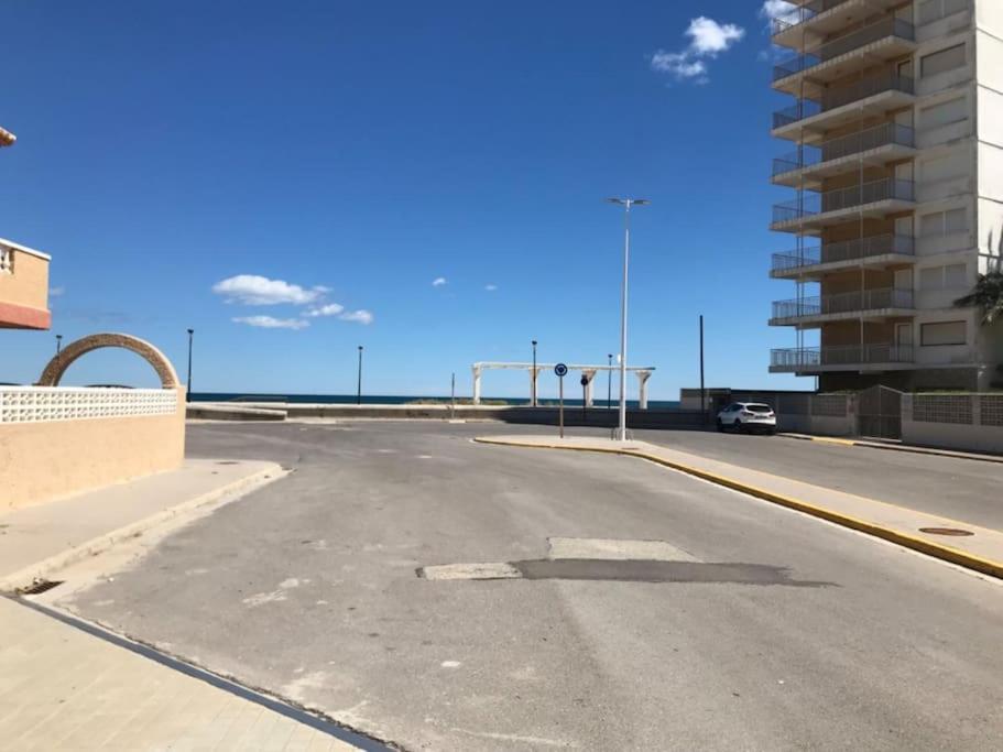 Casa adosada junto a la playa de El Perelló