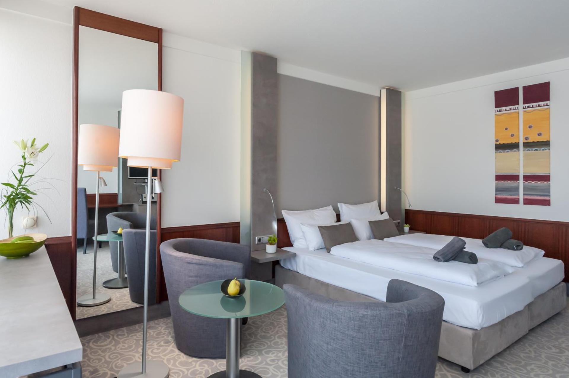 Photo of the whole room