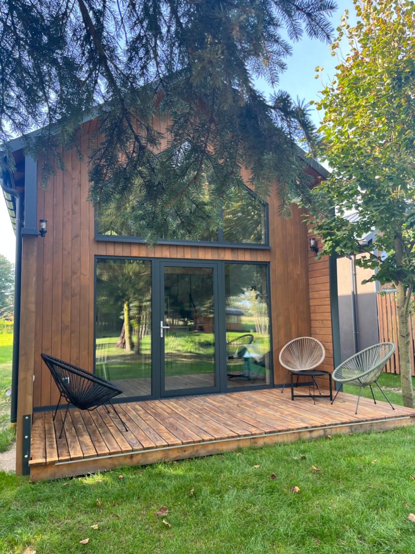 Trzy Stodoły - Kraina Łąk domki całoroczne na Roztoczu