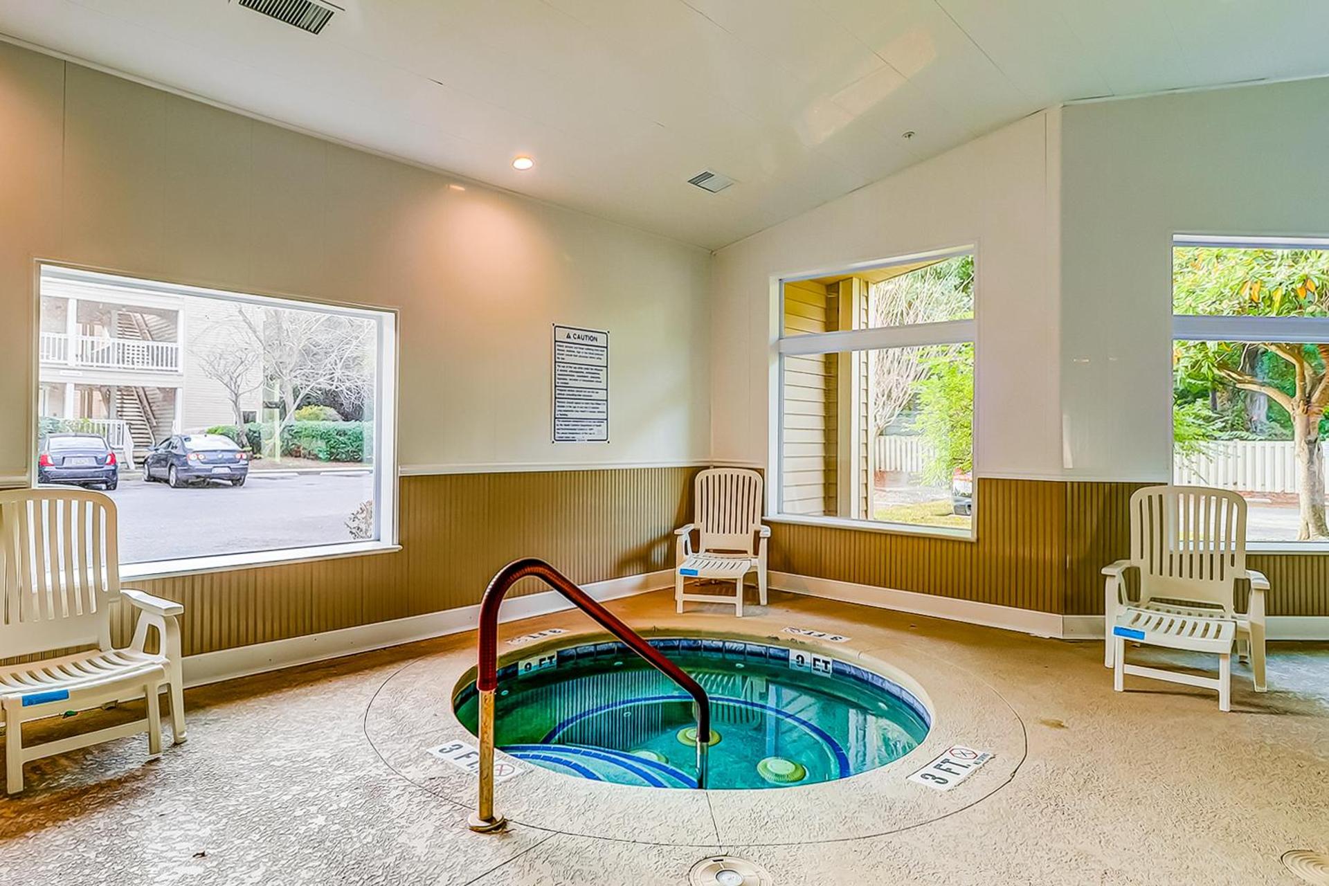 Spa On Port Royal Sound 2217