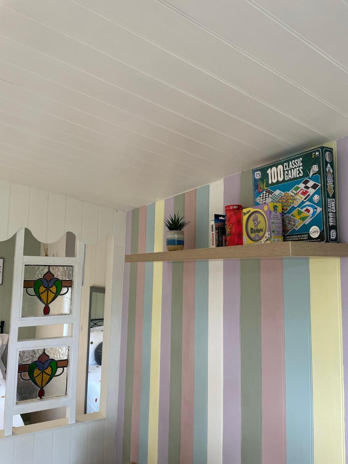 Pwllglas Bach - Spacious Cabin