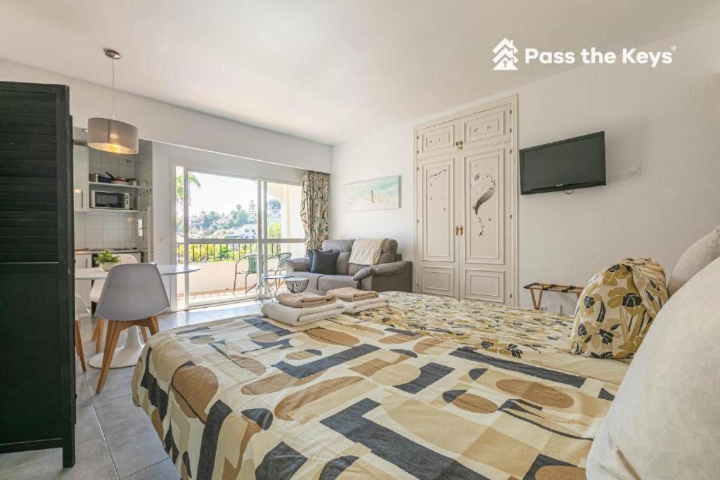 Studio Occidental banus