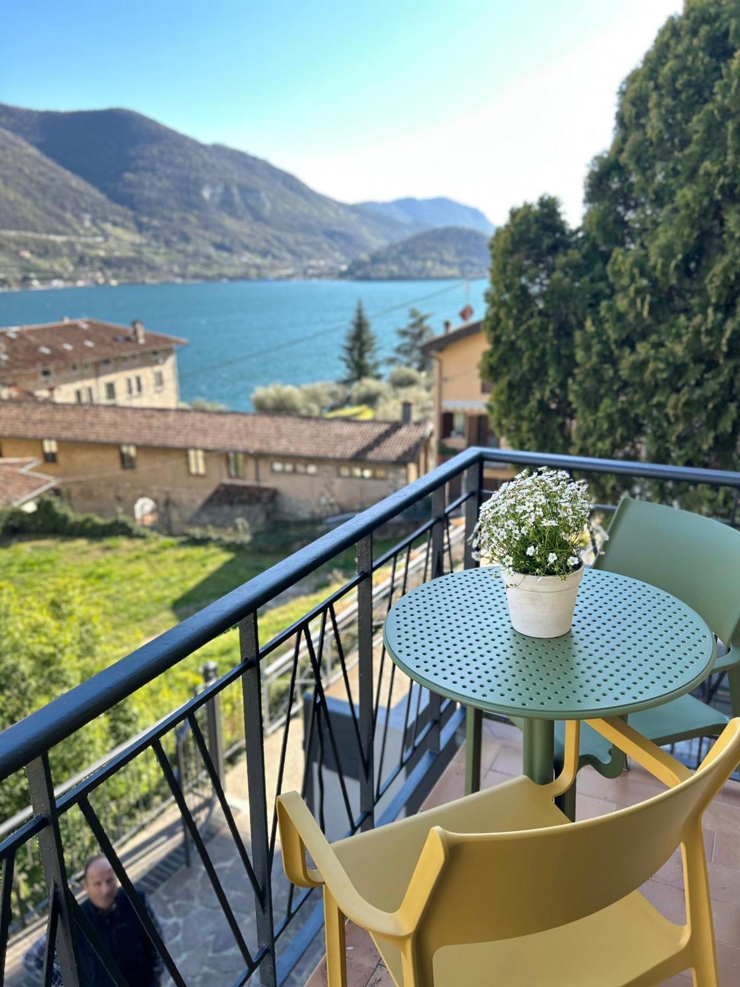 Sebino Holiday Home Monteisola