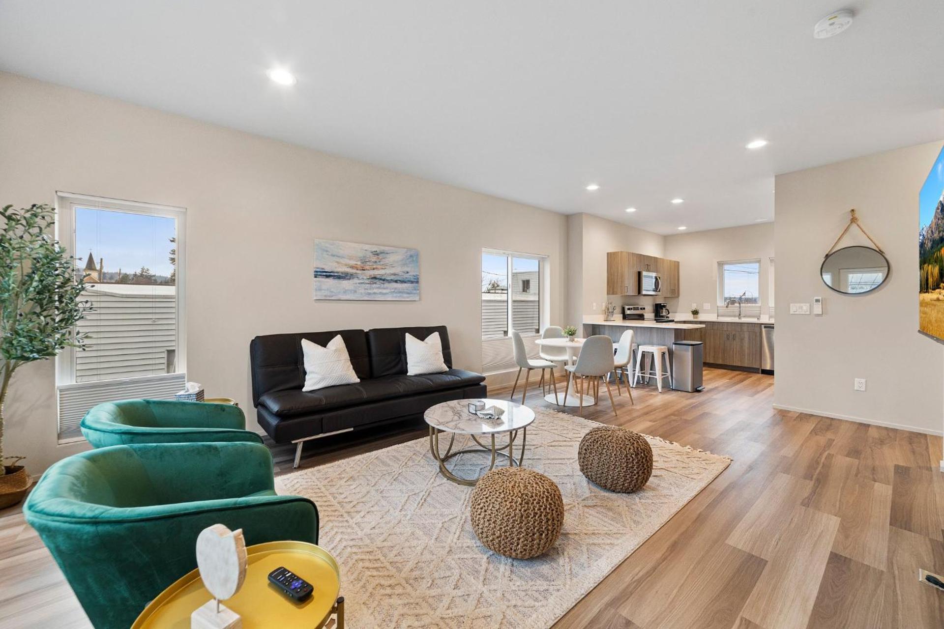 BRAND NEW Fully Updated Condo 918 in Anacortes