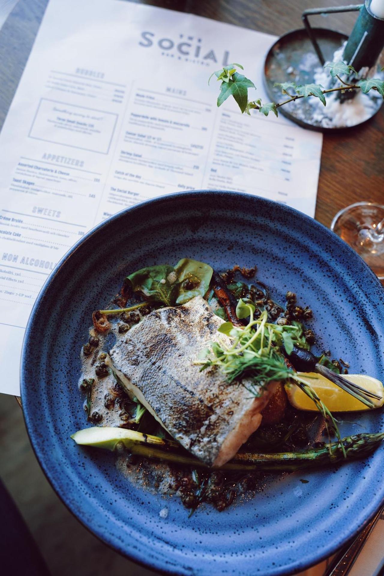 Restaurant/places to eat