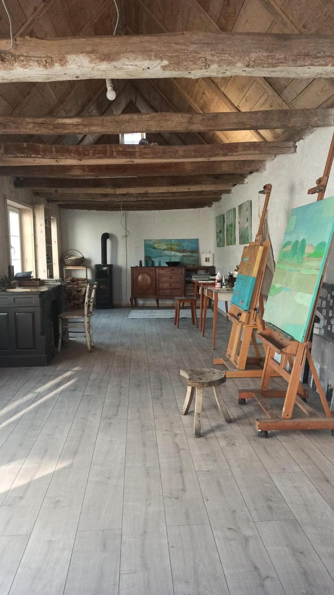 Three Little Birds Artists Residence