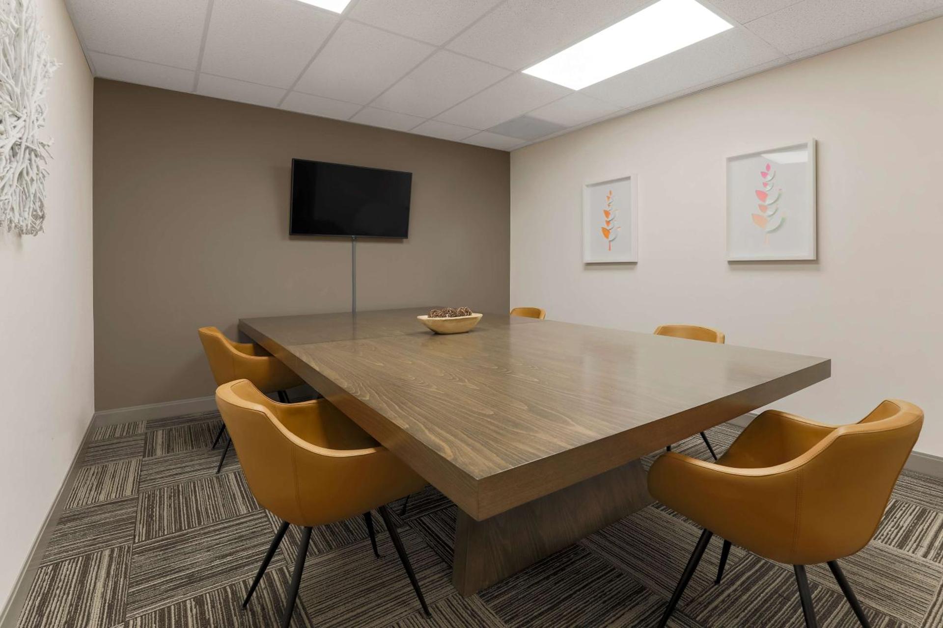 Meeting/conference room
