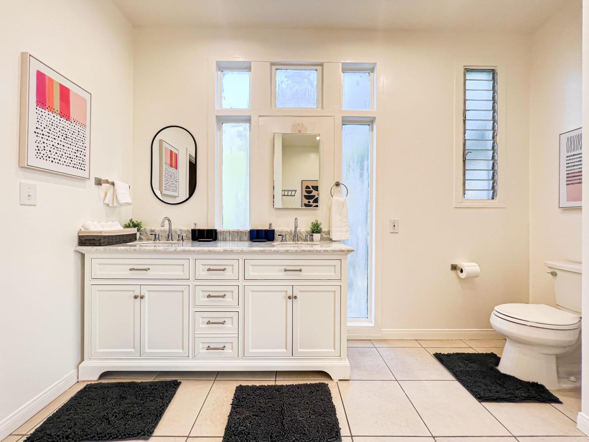 Stylish Residence in Los Angeles - OL-WH