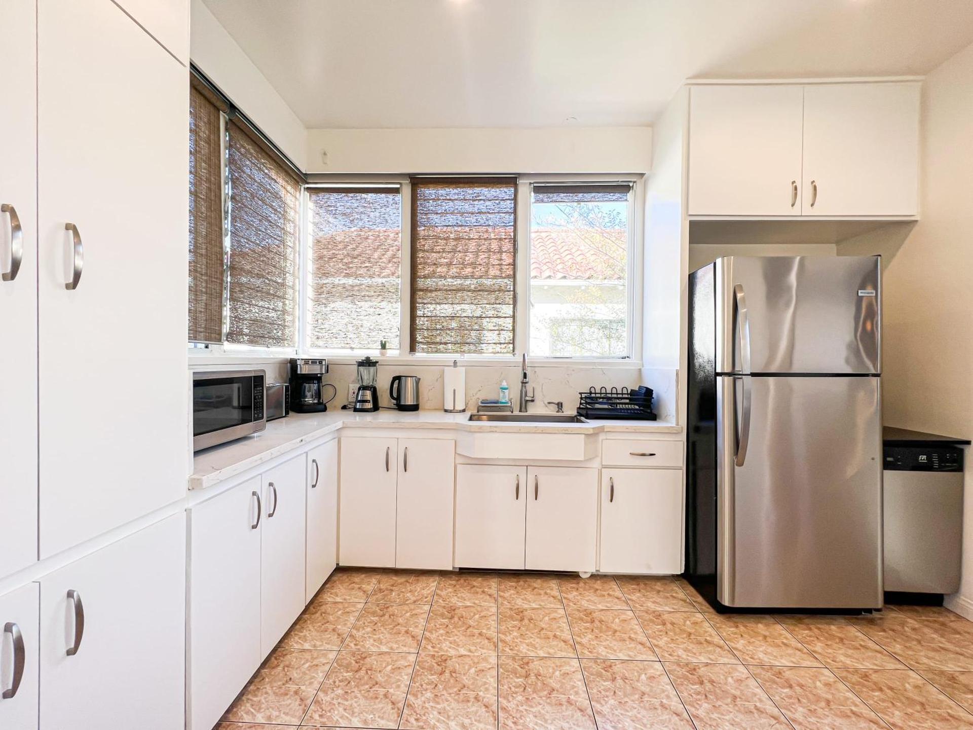 Stylish Residence in Los Angeles - OL-WH