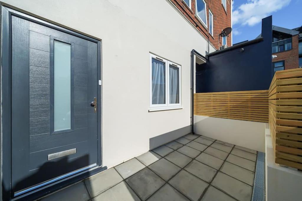 The Solo Haven 20 Min to Central