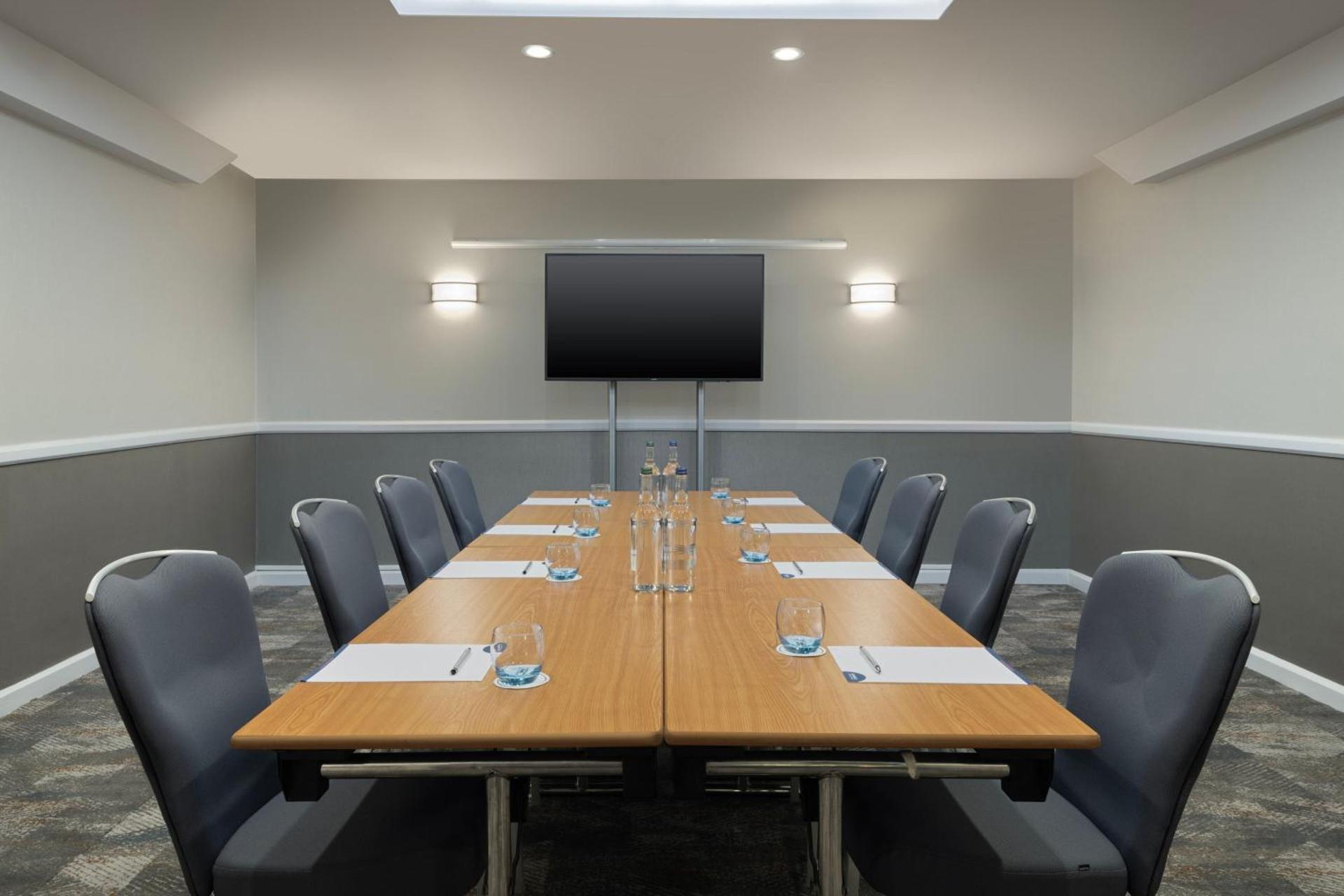 Meeting/conference room