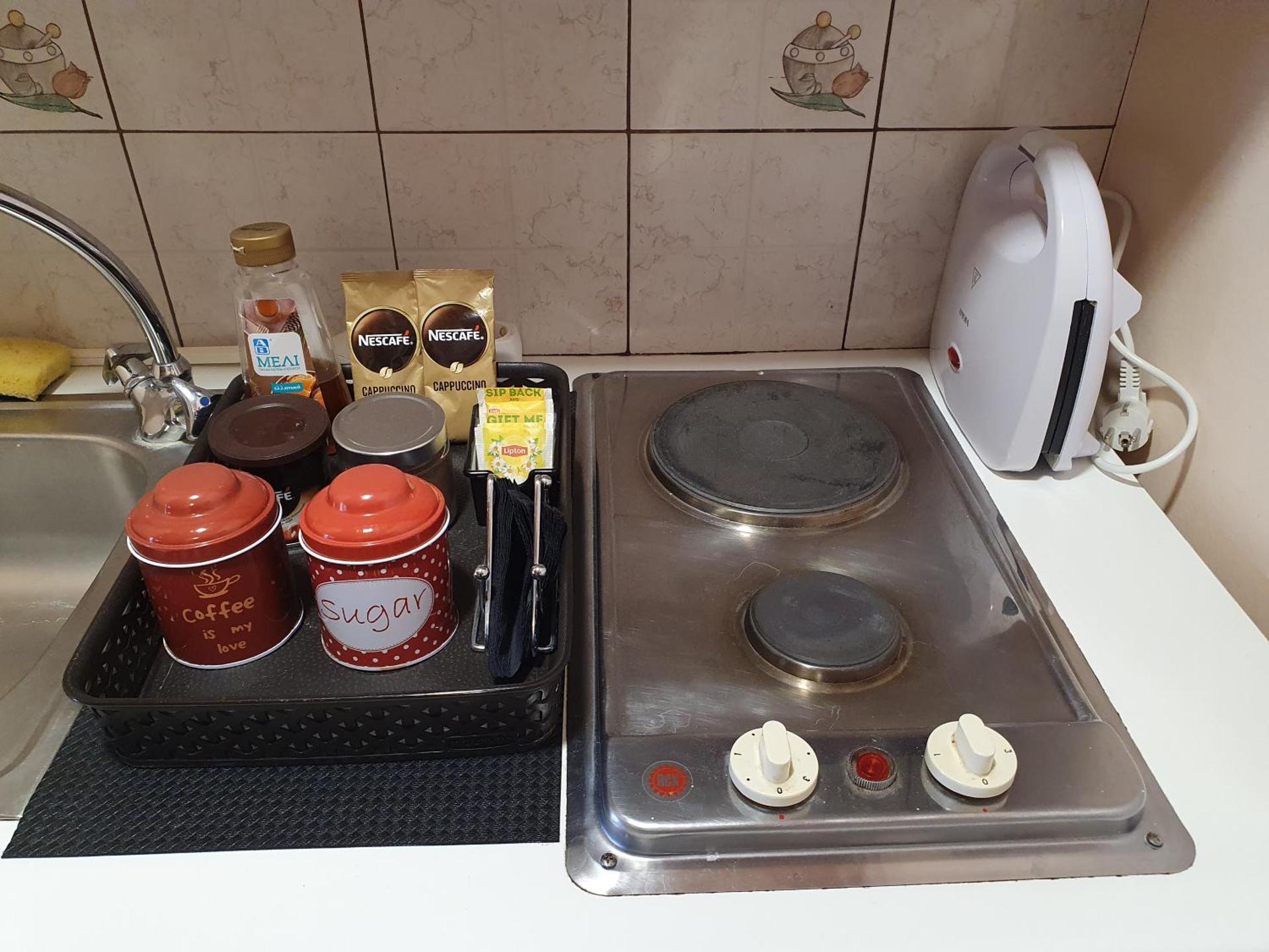 Coffee/tea facilities