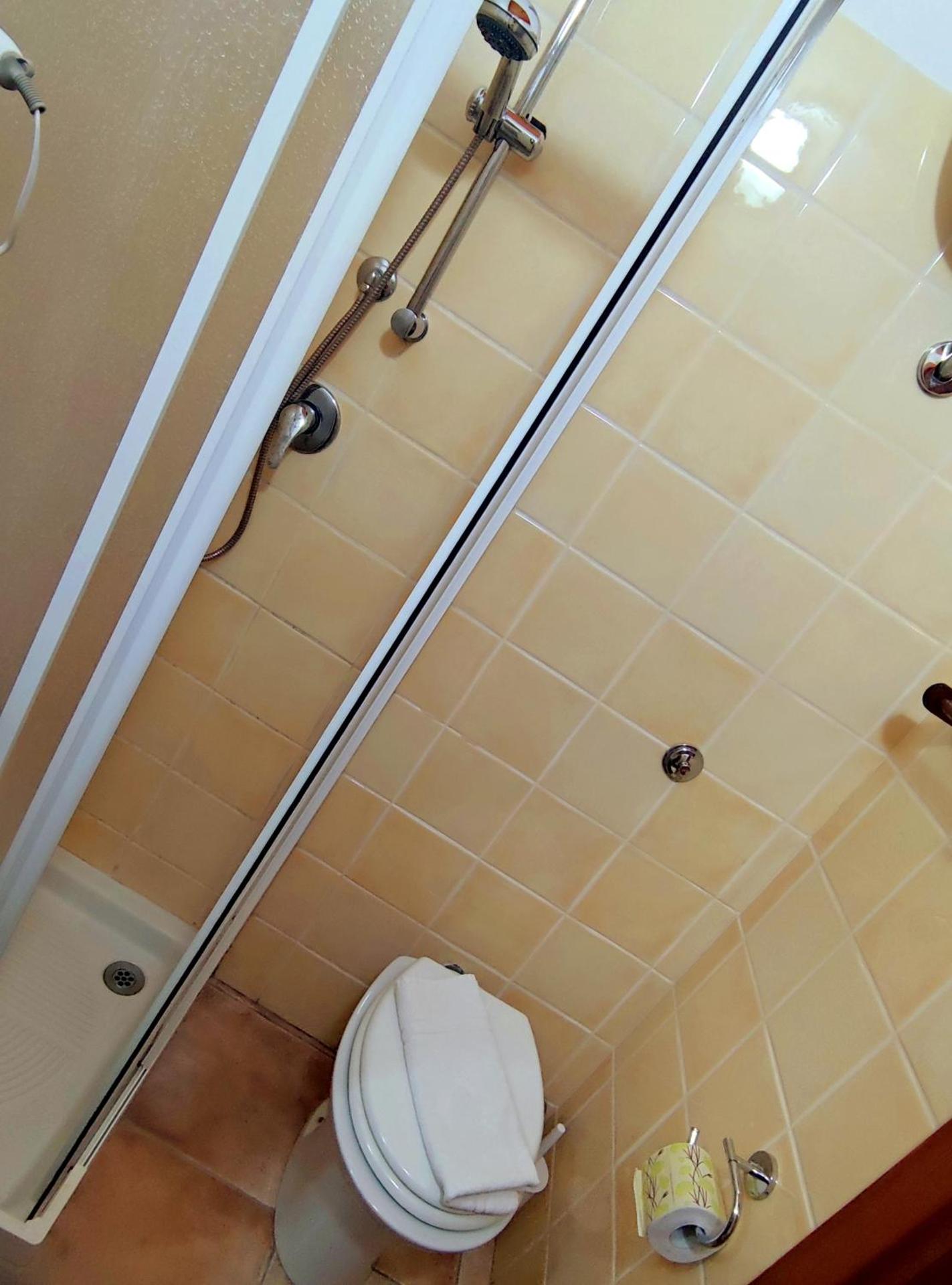 Camera Doppia con Letti Singoli