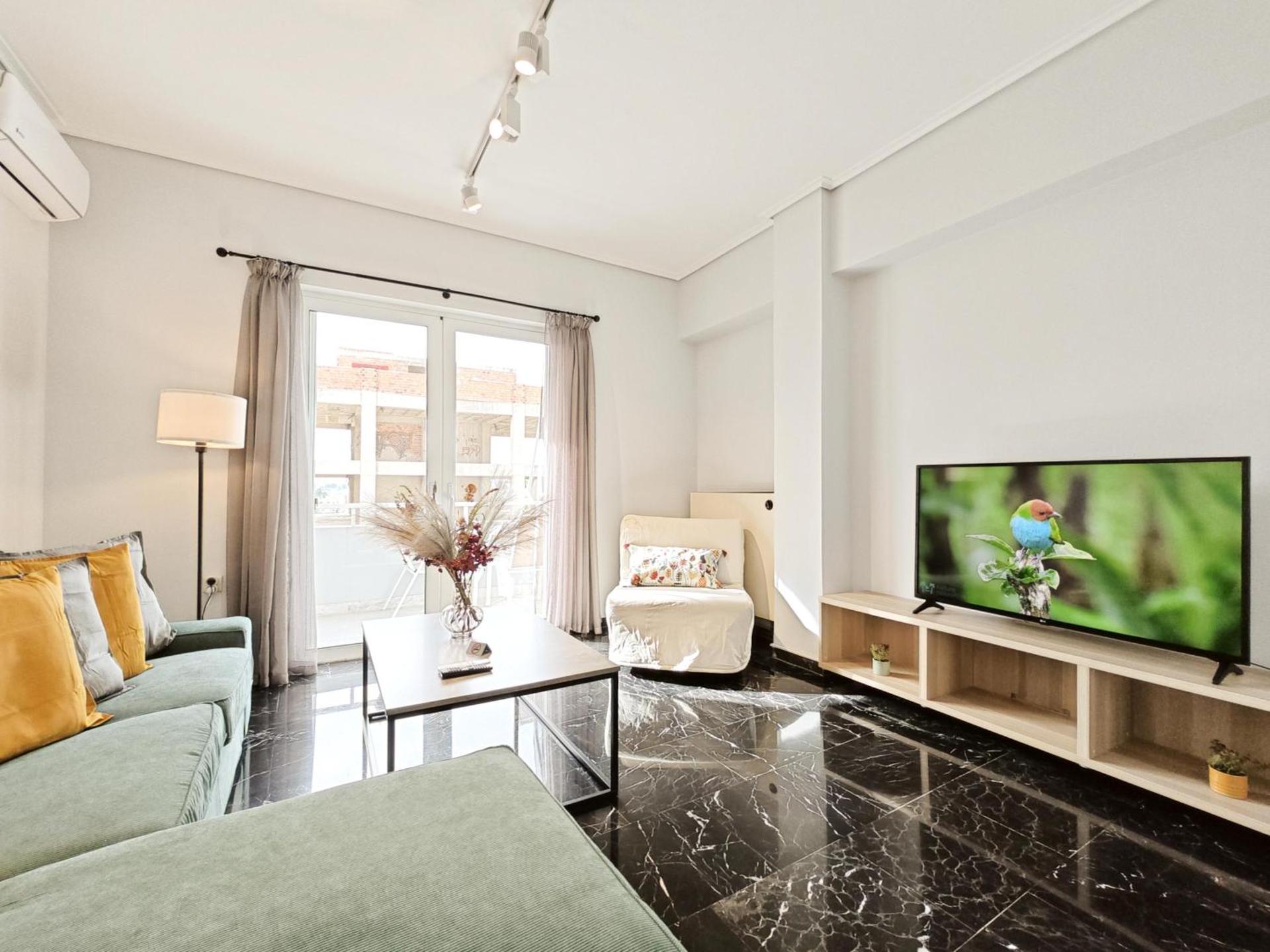 Etolou E3 - by Verde Apartments