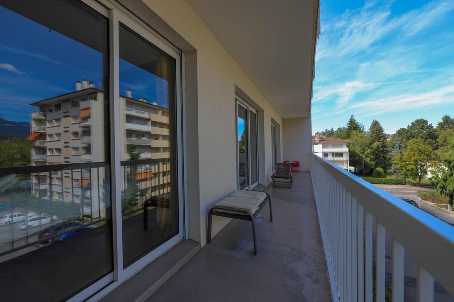 Le Superbe - T4 avec parking à 5 min du lac - 4