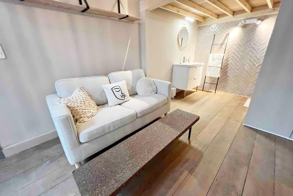 Maison avec 4 suites & Rooftop en plein centre ville - Place Saint Paul