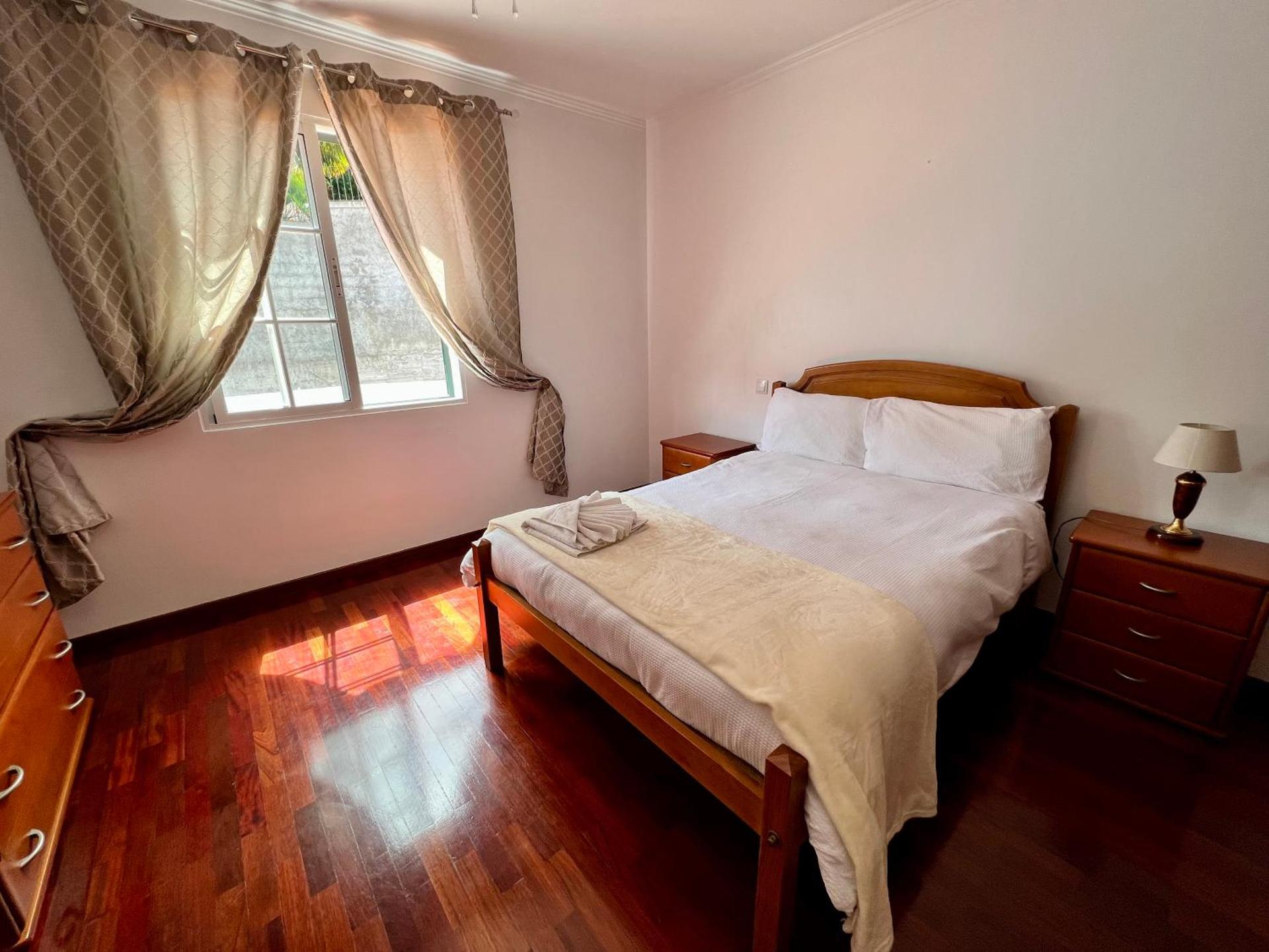 Classic Tranquil Madeiran 4-Bedroom Villa Funchal