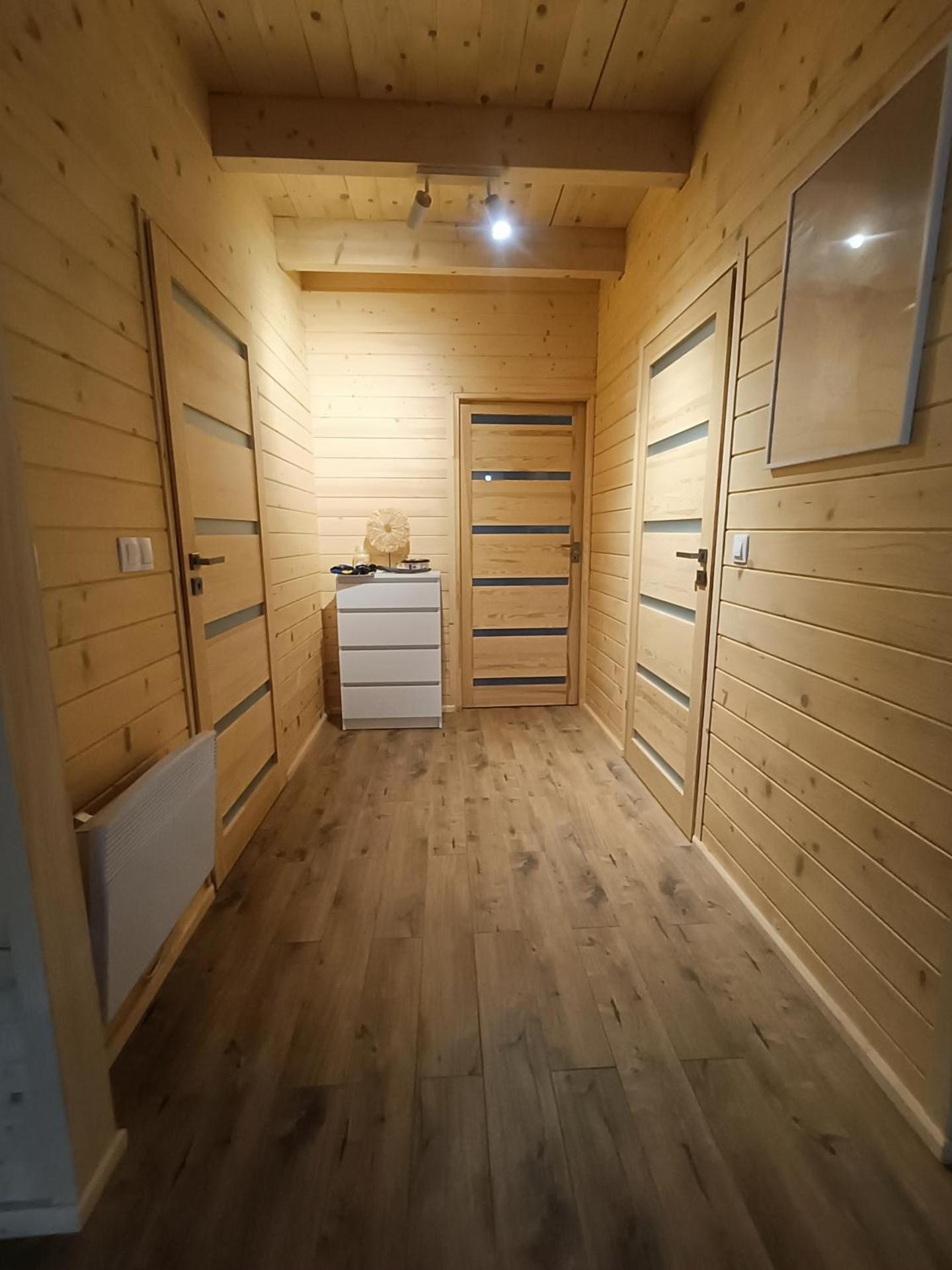 Kaszubski dom pod lasem