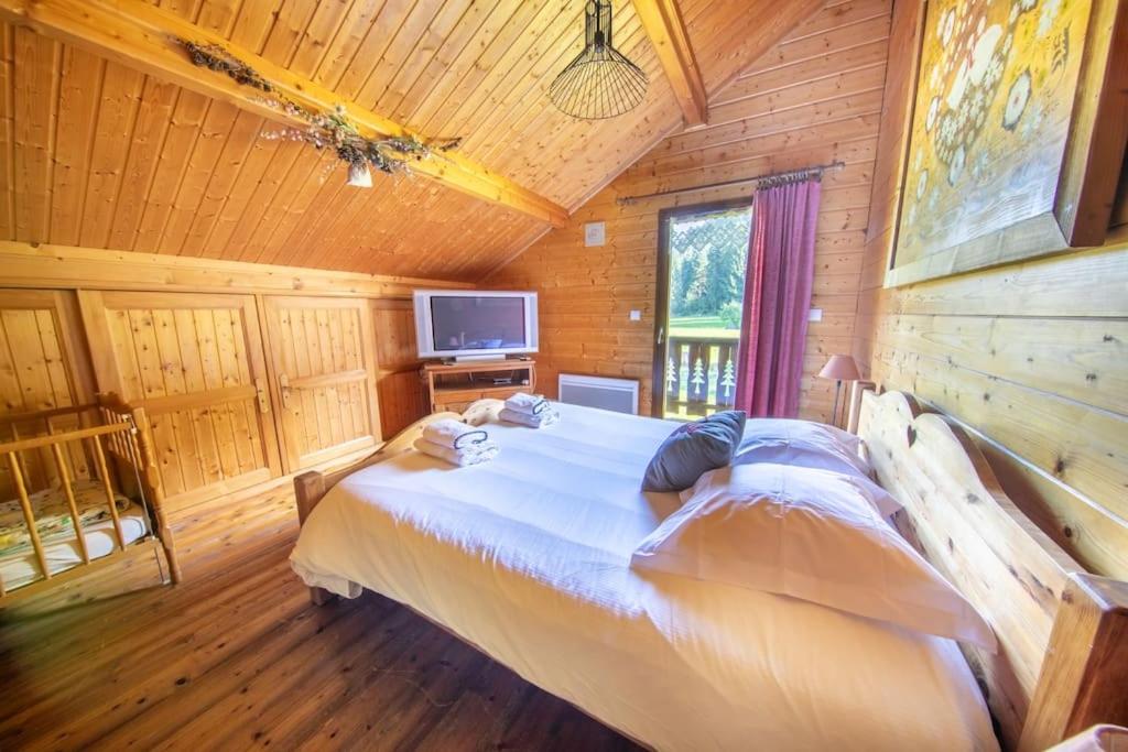 Les Griottes, véritable chalet de montagne, avec Jacuzzi et Sauna