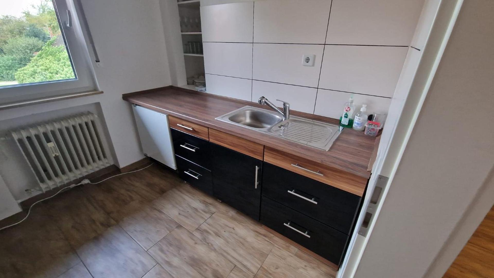 Appartement 4 Personen - Zimmer in Wohnung, zentral, ruhig, modern